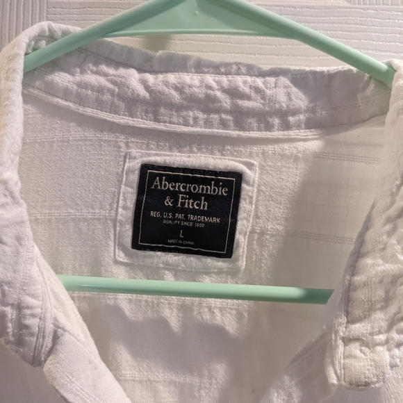 Button down top - Picture 2 of 3